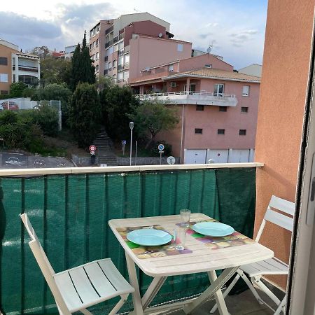 Appart Port Du Cap D Agde Exterior photo